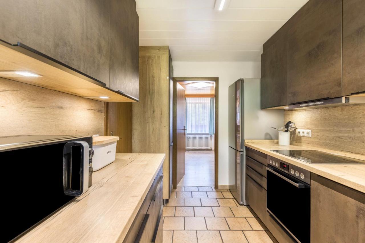 B463 Penthouse Apartment Albstadt Bagian luar foto