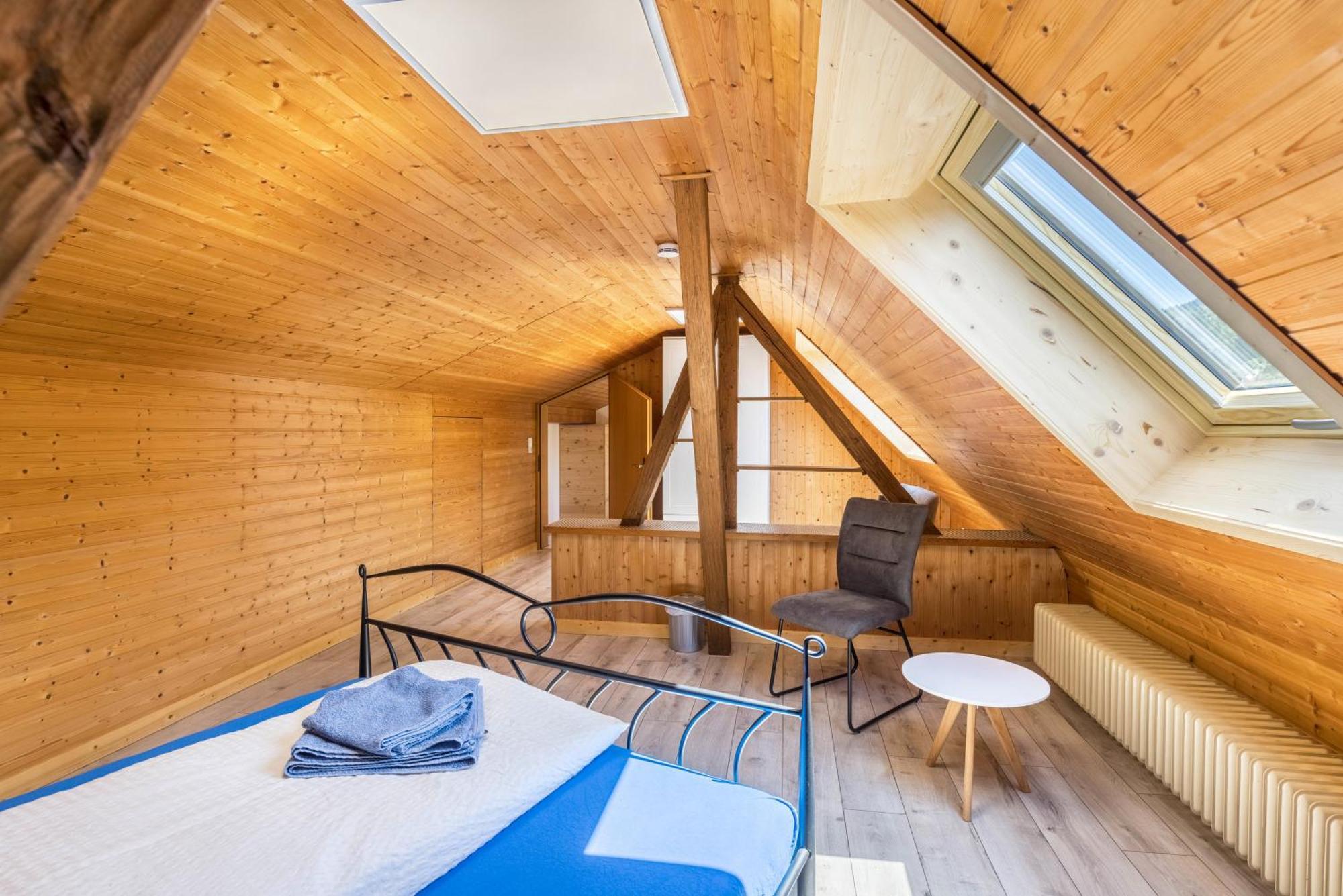 B463 Penthouse Apartment Albstadt Bagian luar foto